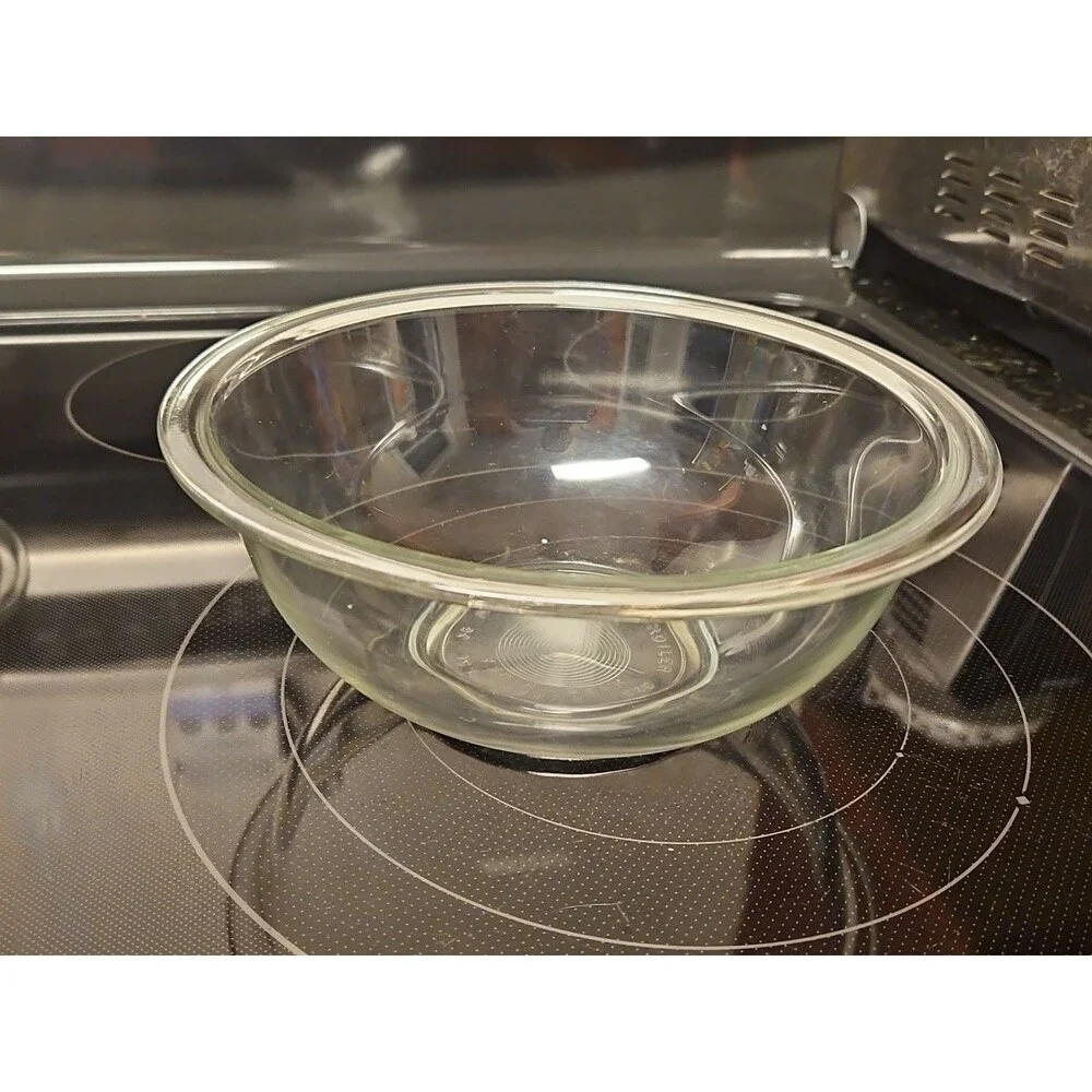 Pyrex very nice
